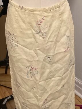 Cream Floral Maxi Skirt with Subtle Pink Sprigs